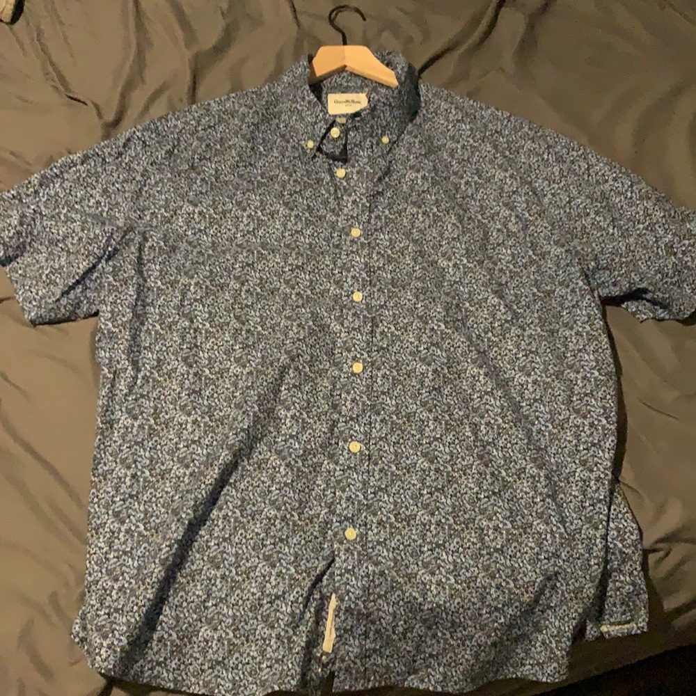 Men’s button down floral